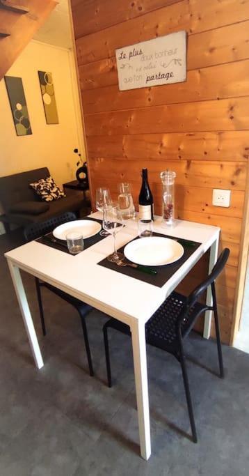 Duplex Avec Terrasse Apartman Lempdes Kültér fotó
